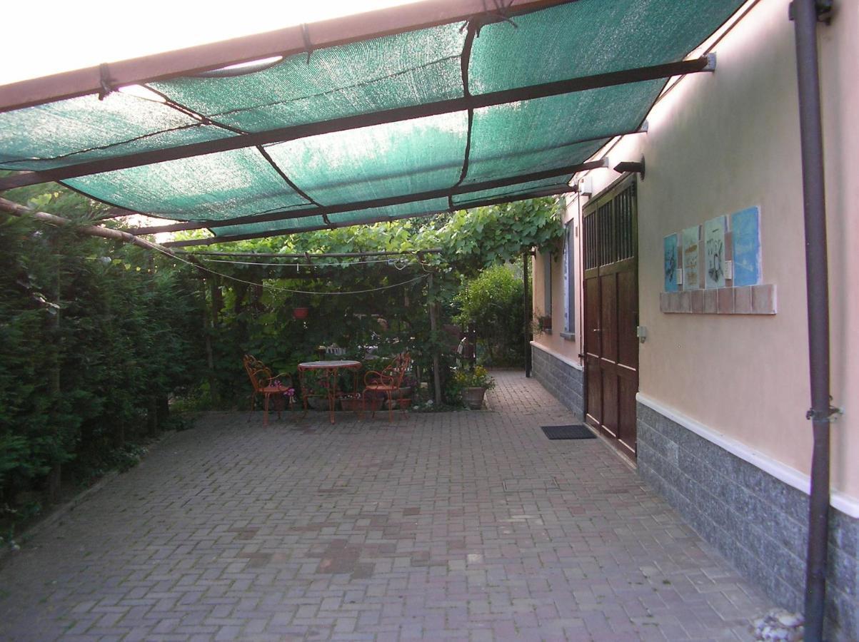 Villa Dei Romaniani Villaromagnano Eksteriør billede